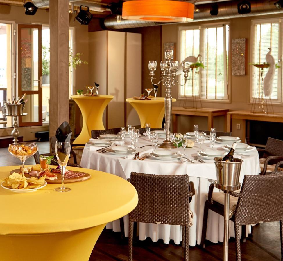 Hotel Babylon Heerhugowaard - Alkmaar Экстерьер фото